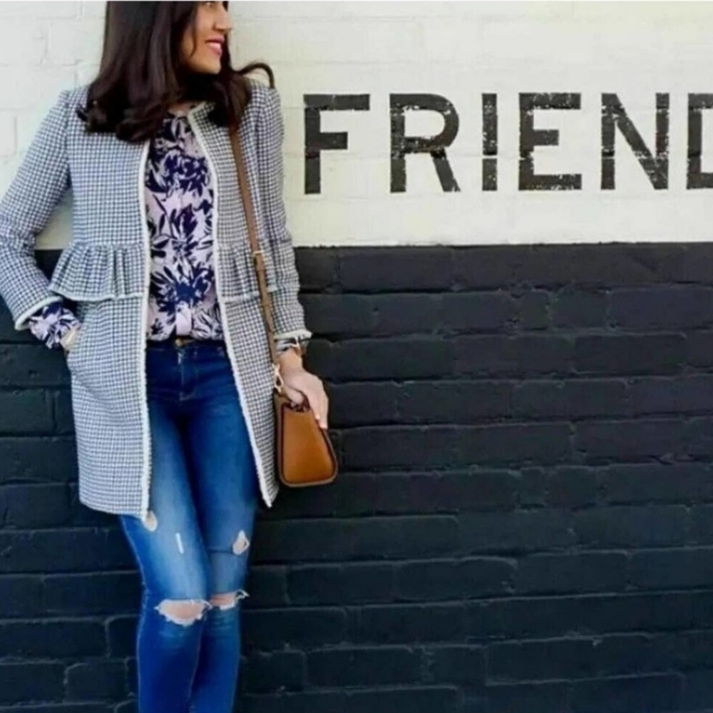 ♡ Cute Zara XS Blazer Knit Longline Blazer w Ruffle Detail